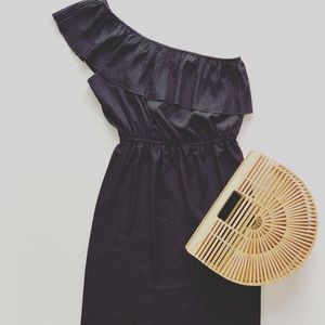 Soprano sz S off the shoulder black pleated dress
